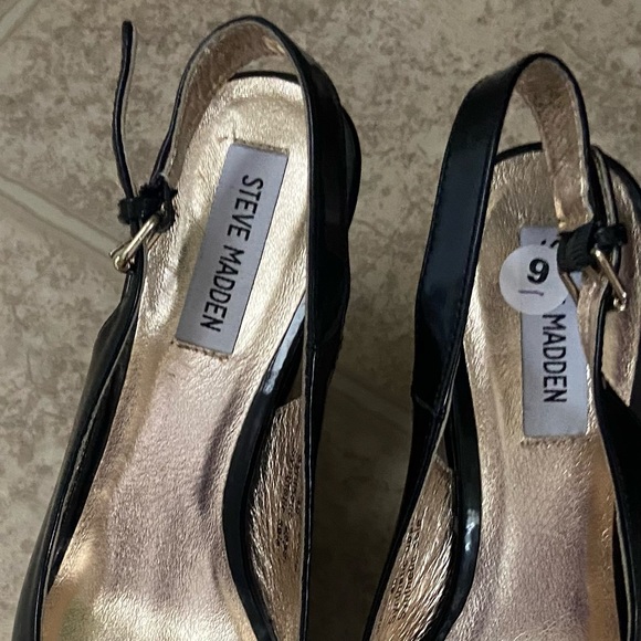 Steve Madden women black faux leather cork platform peep toe heels. Size 9. NWOT - Picture 3 of 11
